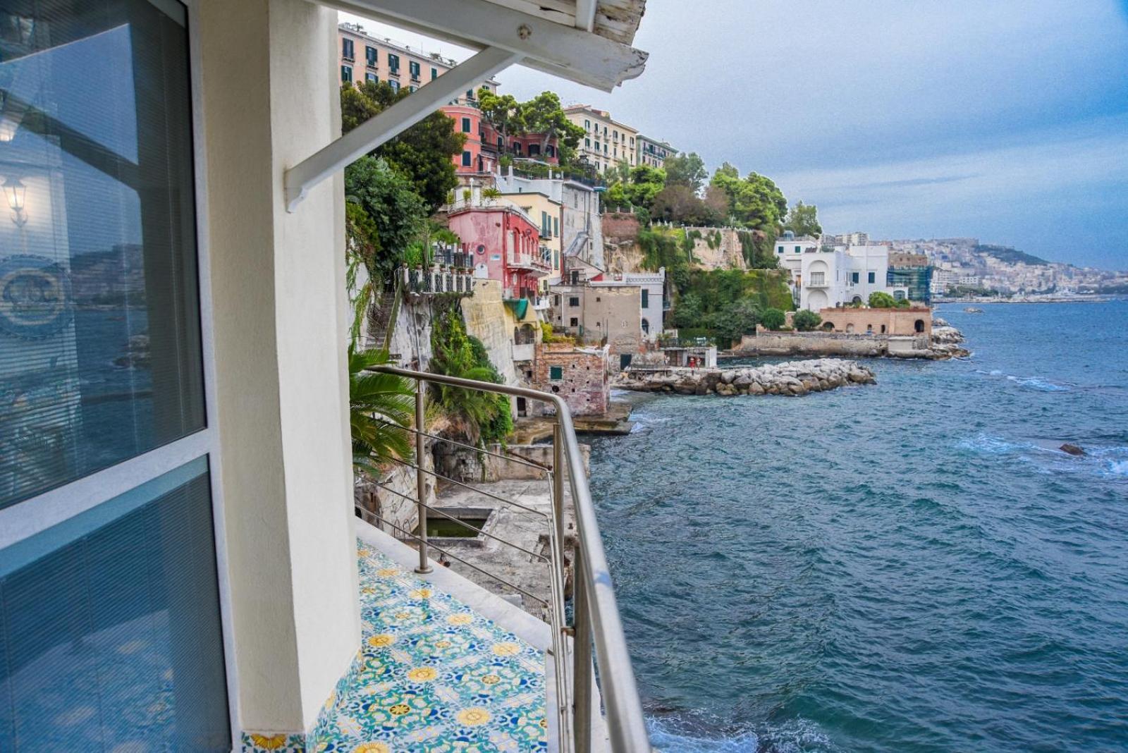 Apartamento La Casa Sul Mare Nápoles Exterior foto